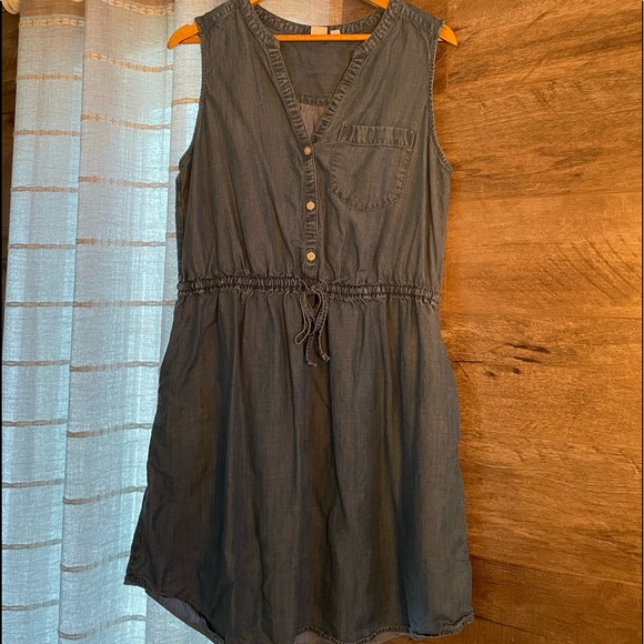 GAP jeans dress, size large - Picture 2 of 3